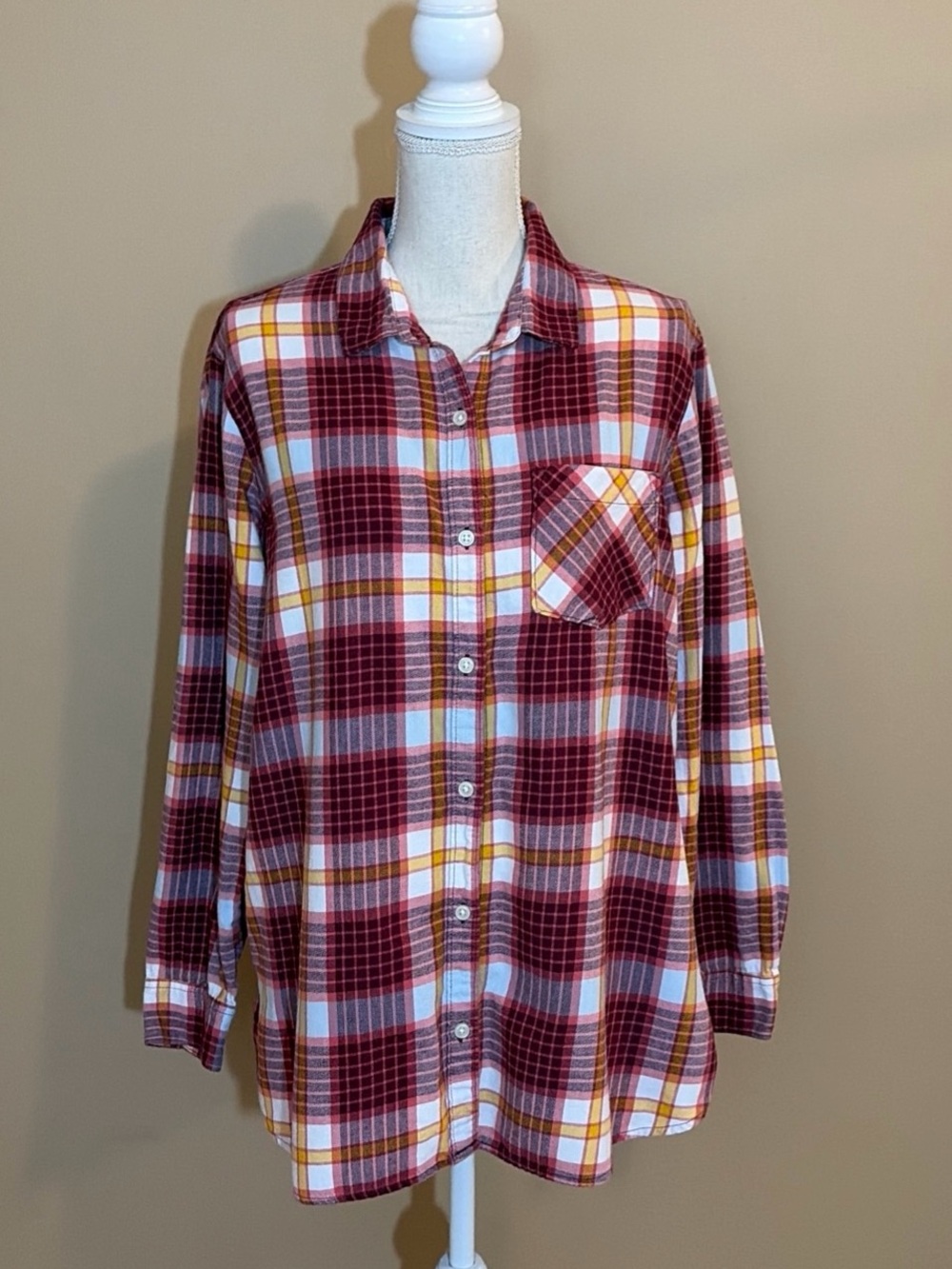 Old Navy Women's XL The Tunic Shirt - Red Yellow Plaid Flannel Button-Down